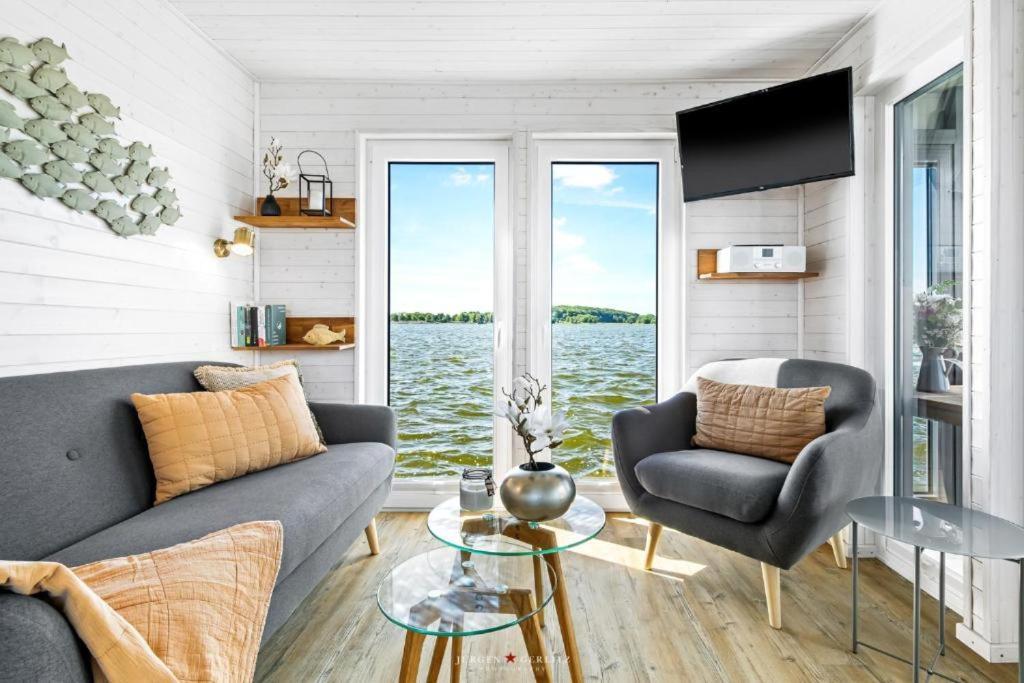 Hausboot Gluecksmomente Mit Dachterrasse In Schleswig Am Ostseefjord Schlei Esterno foto